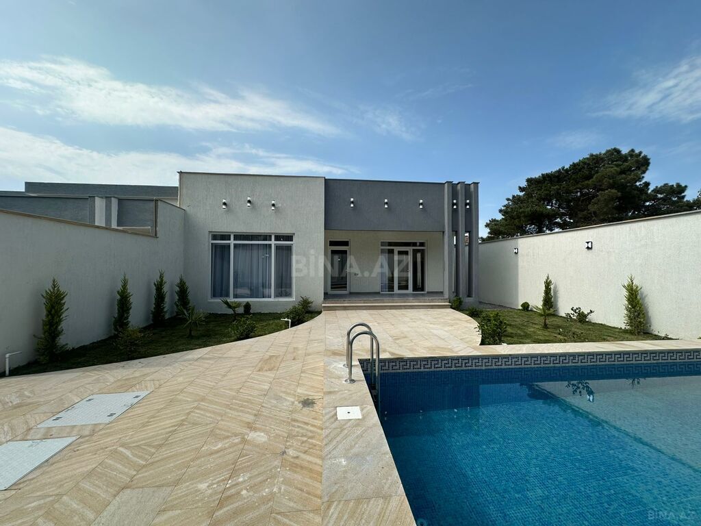 4 otaqlı həyət evi/bağ evi - Şüvəlan q. - 160 m² (1)