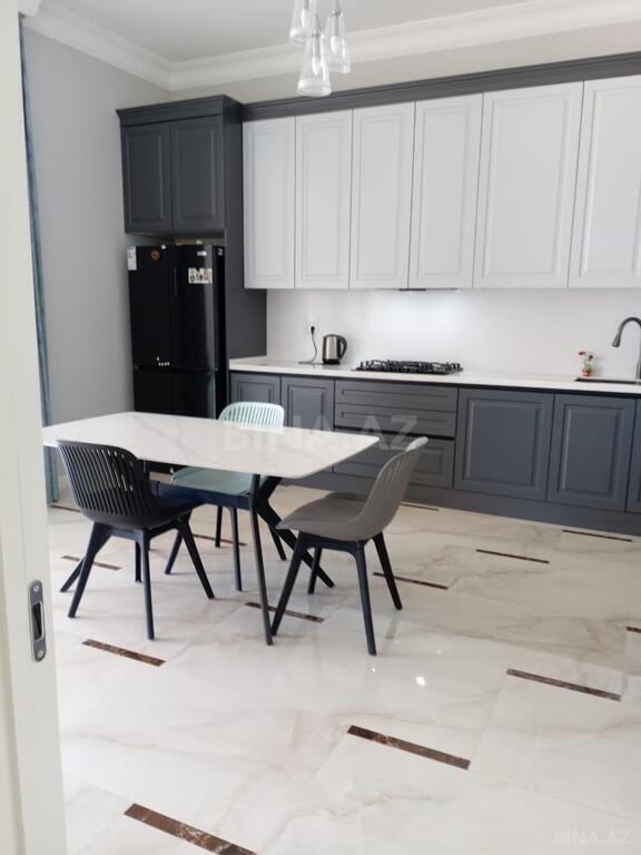 5 otaqlı həyət evi/bağ evi - Pirşağı q. - 250 m² (10)