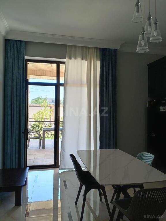 5 otaqlı həyət evi/bağ evi - Pirşağı q. - 250 m² (20)