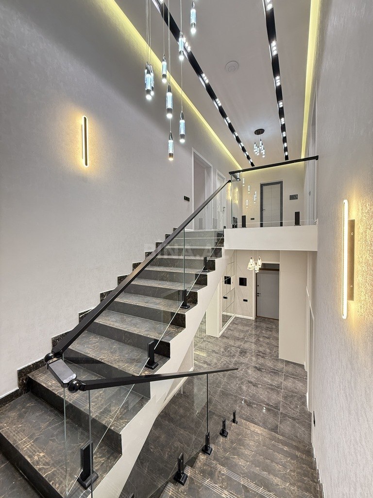 6-комн. дом/дача - пос. Мардакан - 300 м² (22)