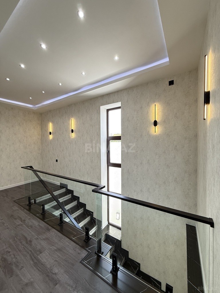 5 otaqlı həyət evi/bağ evi - Şüvəlan q. - 220 m² (24)