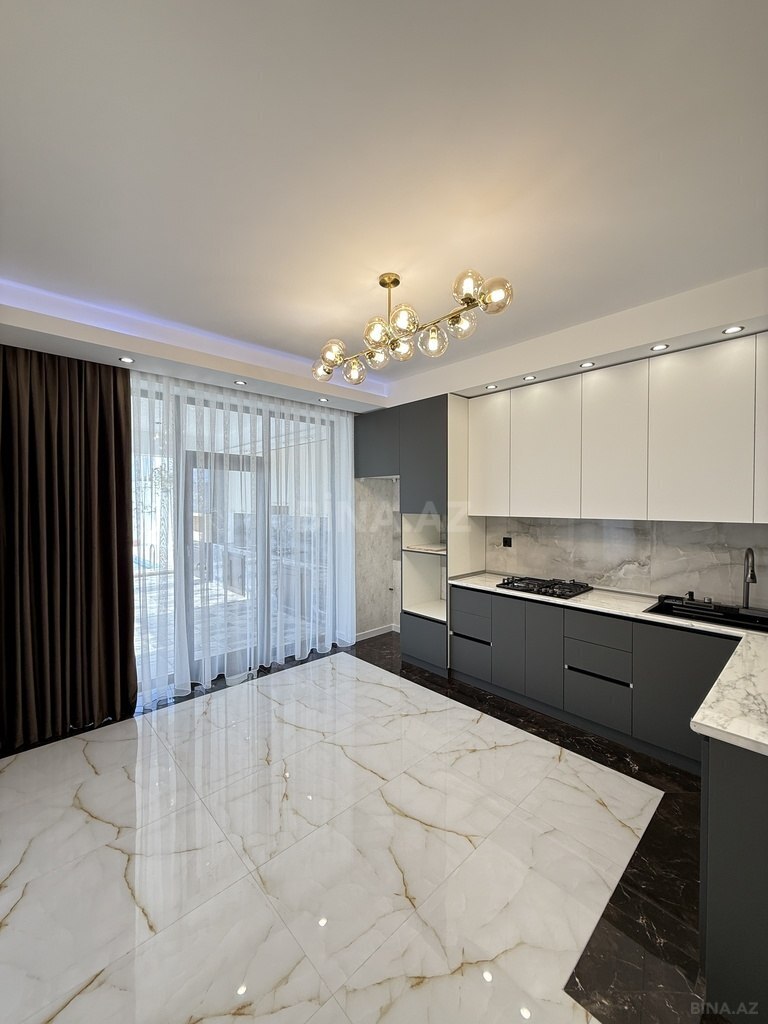 5 otaqlı həyət evi/bağ evi - Şüvəlan q. - 220 m² (20)