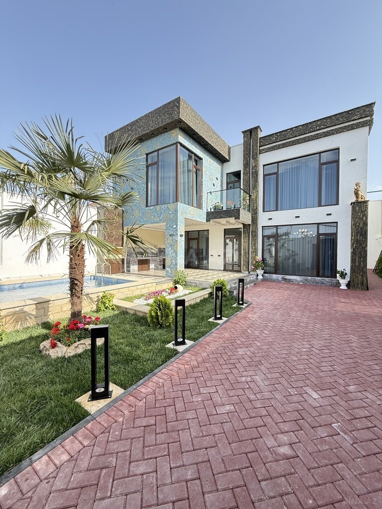 5 otaqlı həyət evi/bağ evi - Şüvəlan q. - 220 m² (1)