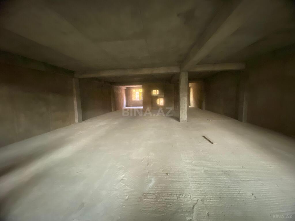 Obyekt - Neftçilər m. - 810 m² (7)