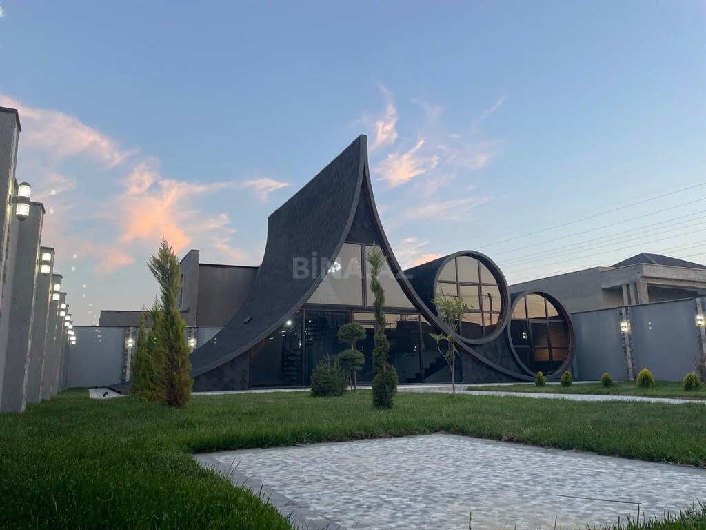 5 otaqlı həyət evi/bağ evi - Şüvəlan q. - 340 m² (2)