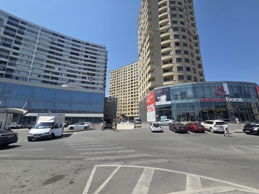 Obyekt - Əhmədli m. - 4564.3 m² (2)