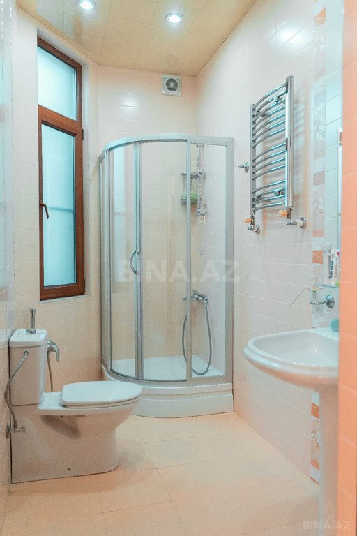 8-комн. дом/дача - м. 20 января - 600 м² (25)