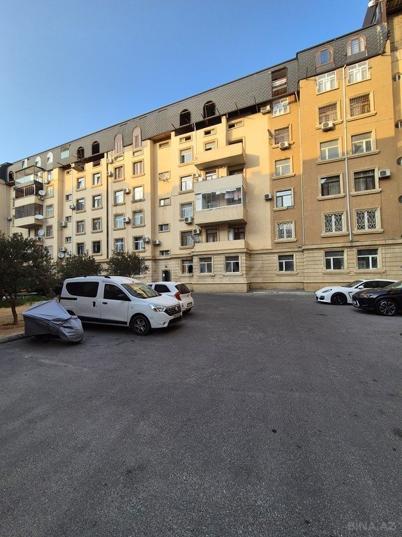4 otaqlı yeni tikili - Bayıl q. - 135 m² (2)