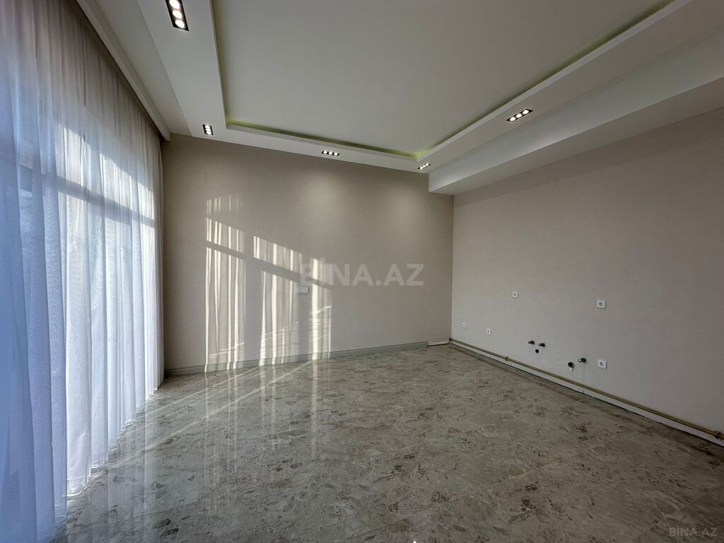 4 otaqlı həyət evi/bağ evi - Şüvəlan q. - 180 m² (11)