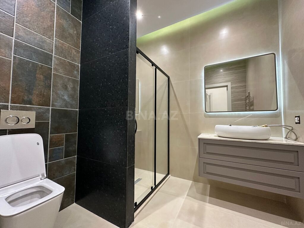 4 otaqlı həyət evi/bağ evi - Şüvəlan q. - 180 m² (13)