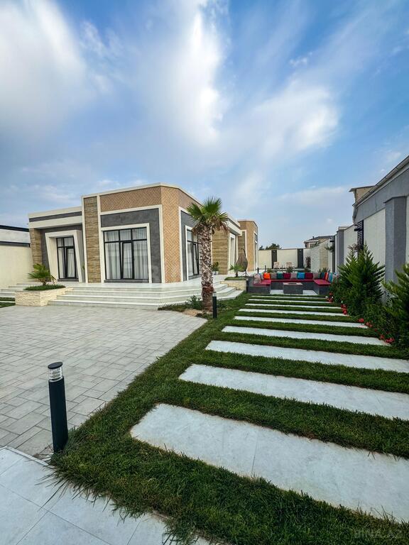 5 otaqlı həyət evi/bağ evi - Mərdəkan q. - 220 m² (1)
