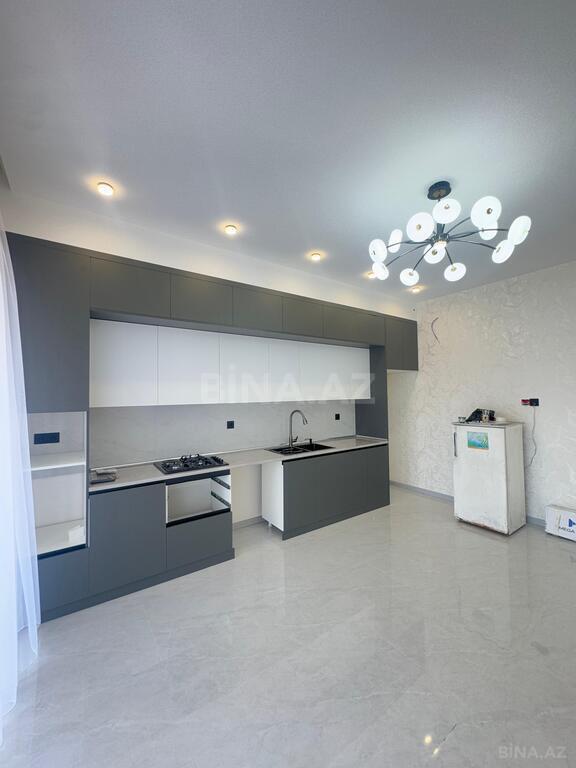 4 otaqlı həyət evi/bağ evi - Şüvəlan q. - 160 m² (18)