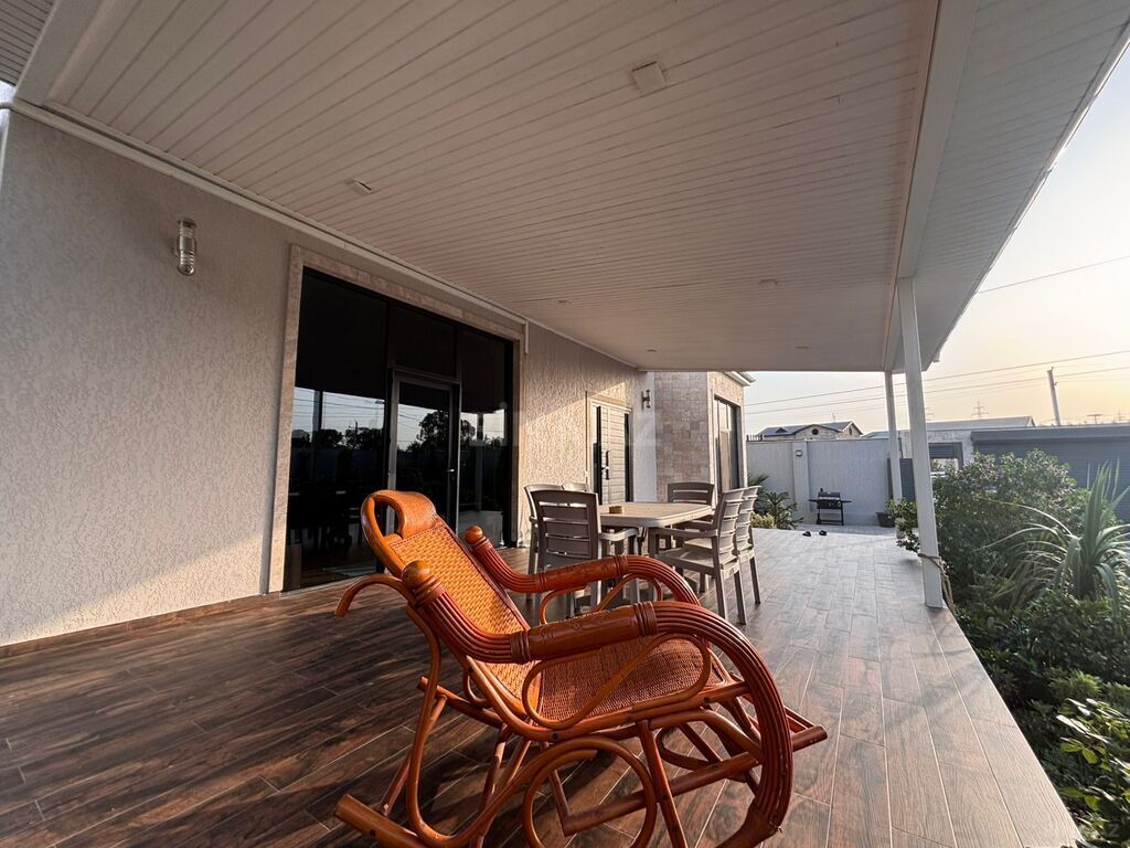 7 otaqlı həyət evi/bağ evi - Şüvəlan q. - 350 m² (19)