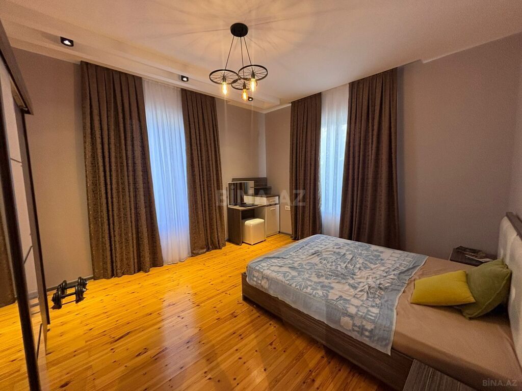 7 otaqlı həyət evi/bağ evi - Şüvəlan q. - 350 m² (16)