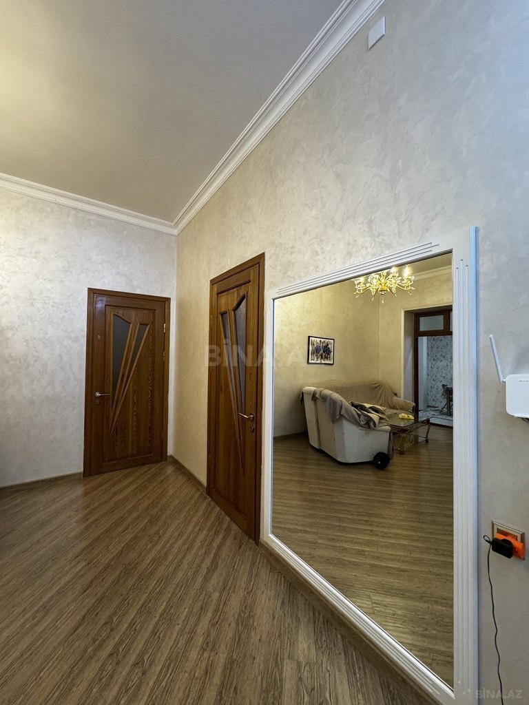 4 otaqlı köhnə tikili - Bakıxanov q. - 137 m² (8)