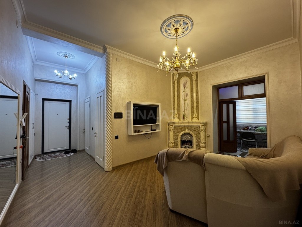 4 otaqlı köhnə tikili - Bakıxanov q. - 137 m² (1)