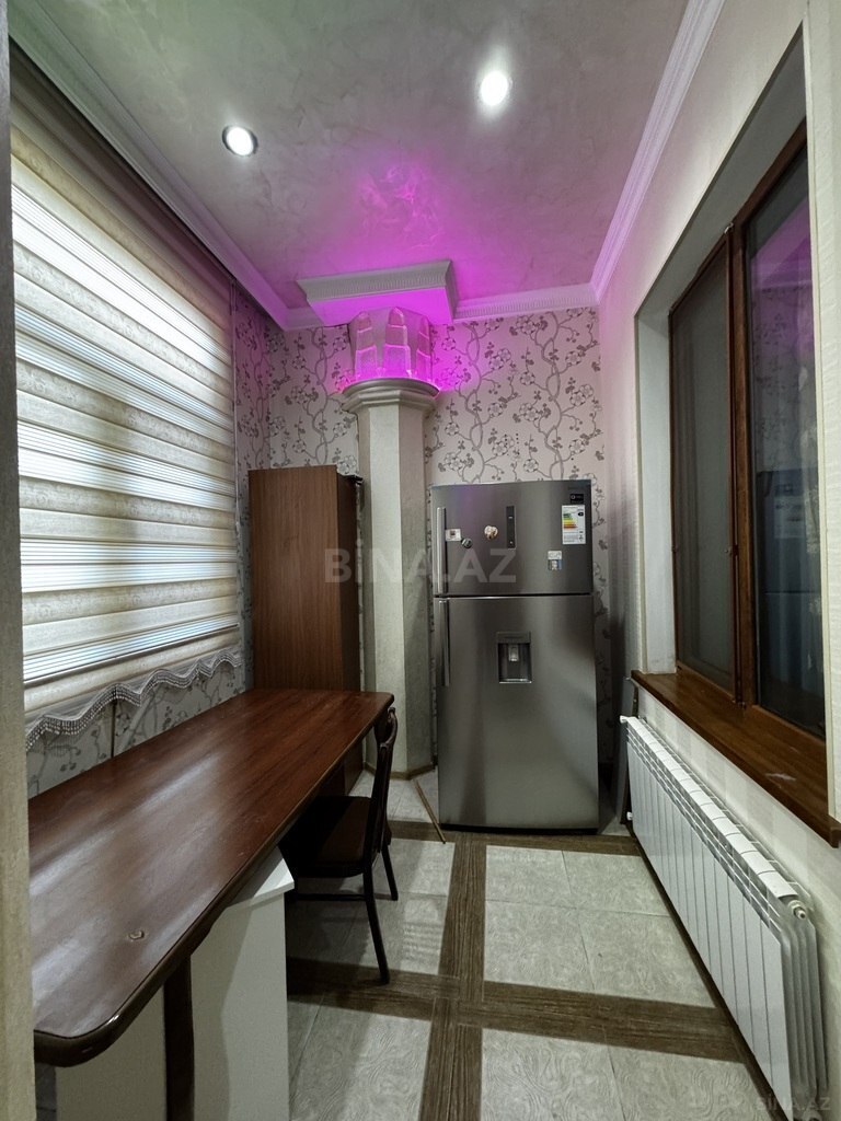 4 otaqlı köhnə tikili - Bakıxanov q. - 137 m² (22)
