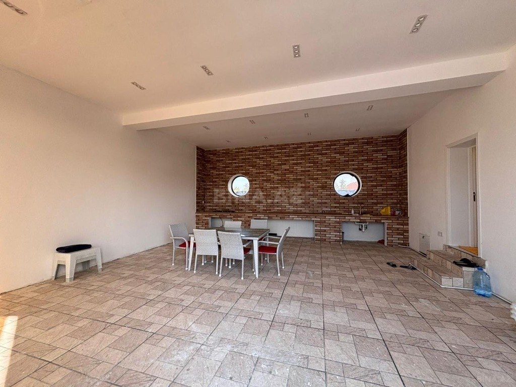 6-комн. дом/дача - пос. Шувеляны - 350 м² (8)