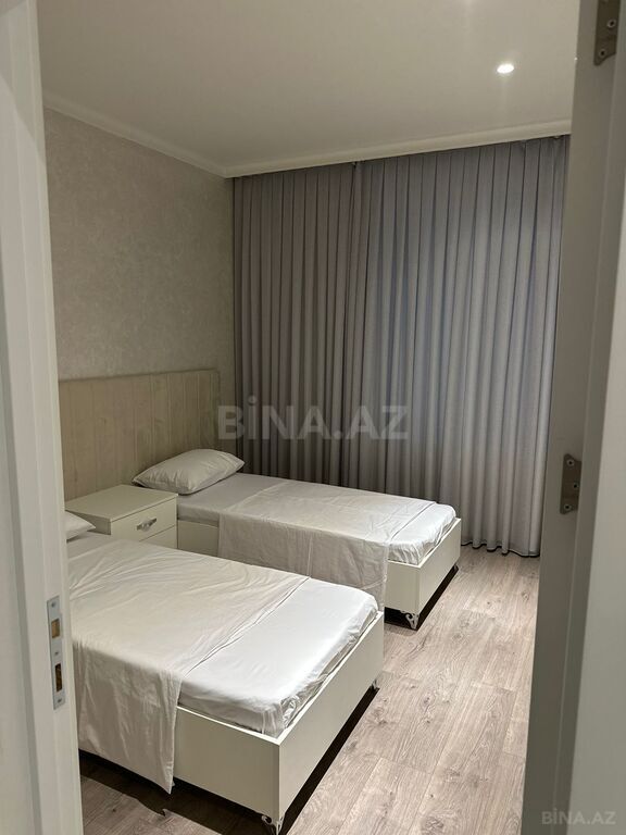 4 otaqlı həyət evi/bağ evi - Sabunçu q. - 200 m² (9)