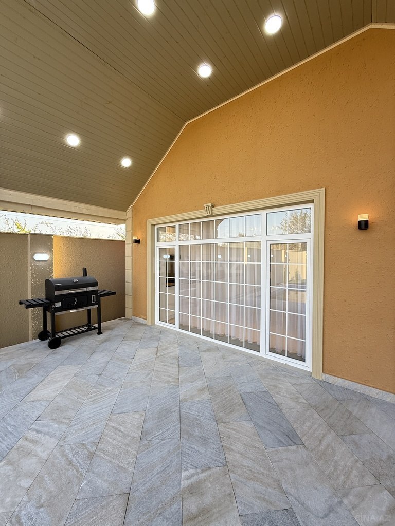 4 otaqlı həyət evi/bağ evi - Şüvəlan q. - 150 m² (8)
