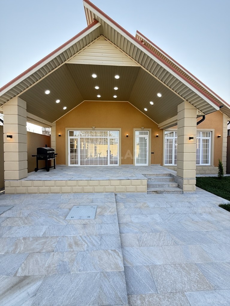 4 otaqlı həyət evi/bağ evi - Şüvəlan q. - 150 m² (7)