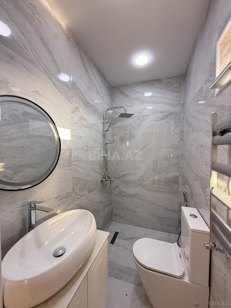 4 otaqlı həyət evi/bağ evi - Şüvəlan q. - 150 m² (19)