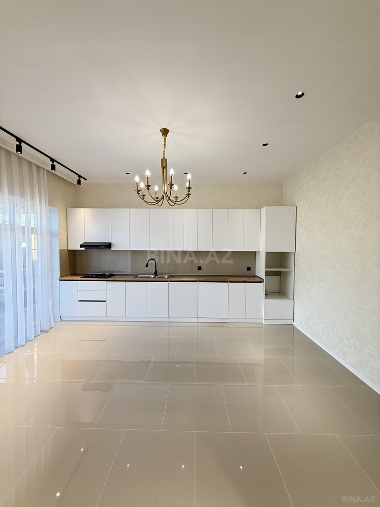 4 otaqlı həyət evi/bağ evi - Şüvəlan q. - 150 m² (16)