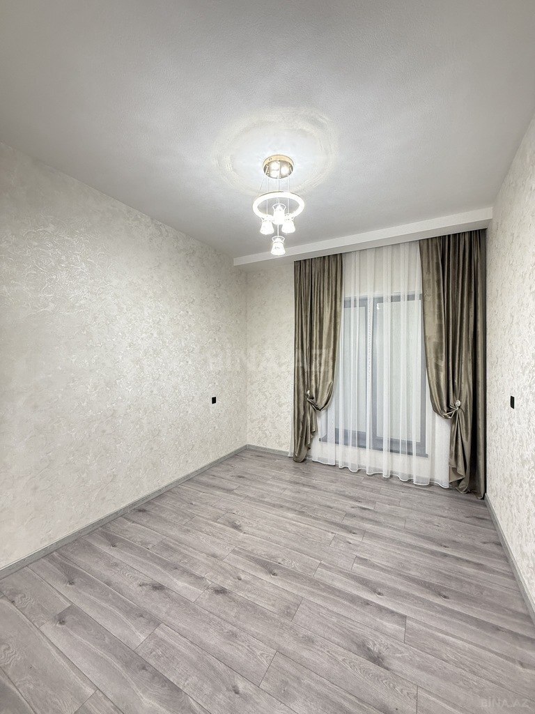 4 otaqlı həyət evi/bağ evi - Şüvəlan q. - 160 m² (24)