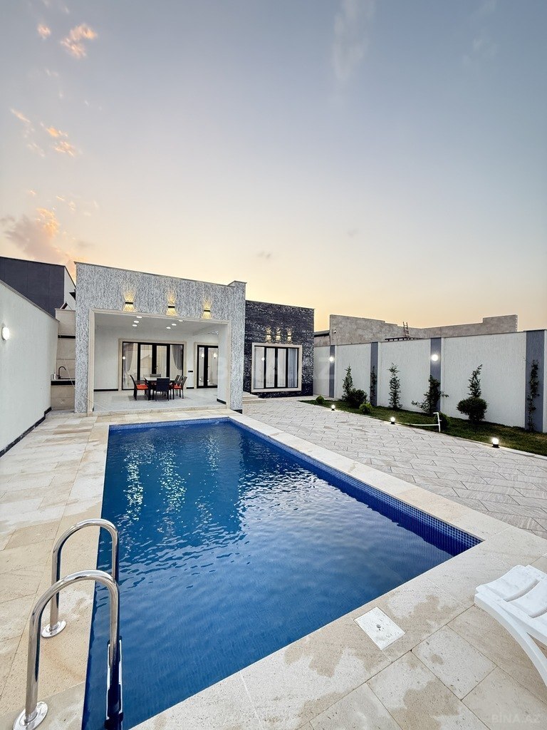 4 otaqlı həyət evi/bağ evi - Şüvəlan q. - 160 m² (1)