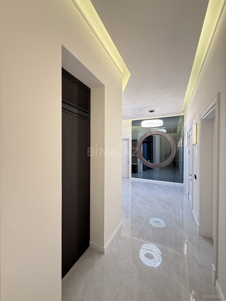 4 otaqlı həyət evi/bağ evi - Şüvəlan q. - 140 m² (14)