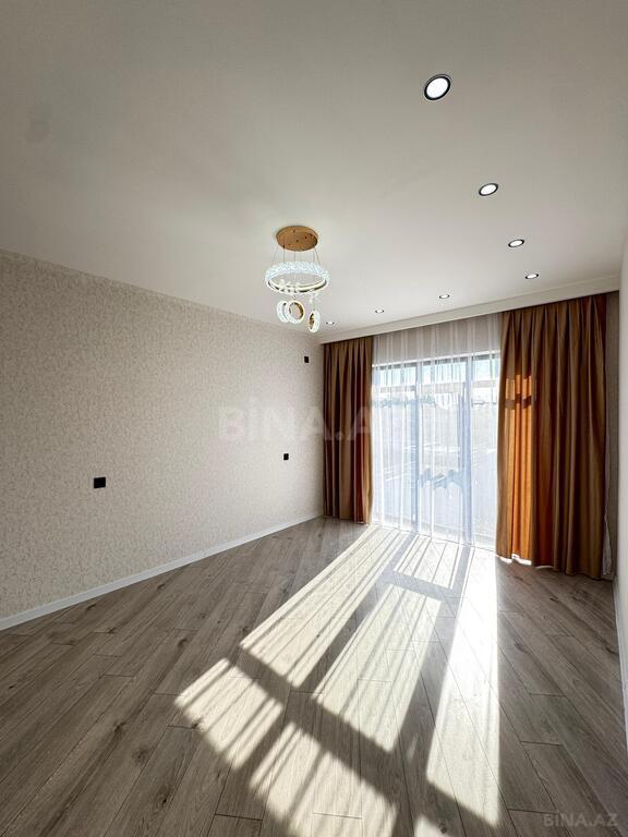 5 otaqlı həyət evi/bağ evi - Şüvəlan q. - 200 m² (23)