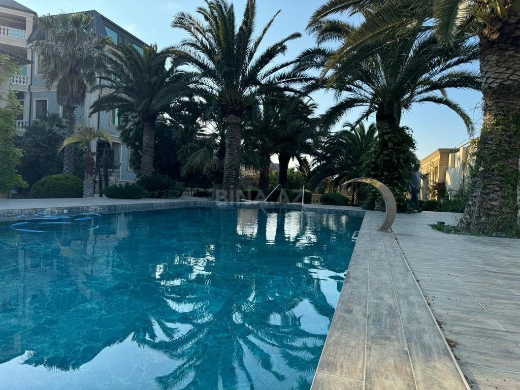 8 otaqlı həyət evi/bağ evi - Buzovna q. - 700 m² (15)