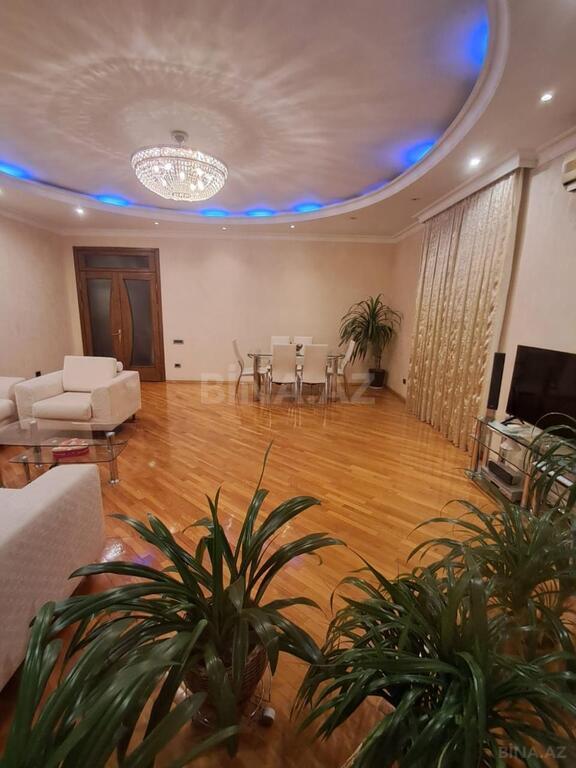 4 otaqlı yeni tikili - Gənclik m. - 210 m² (2)