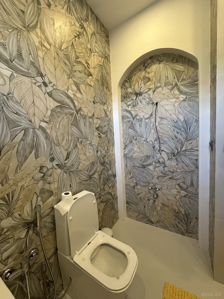 8 otaqlı həyət evi/bağ evi - Bakıxanov q. - 250 m² (14)
