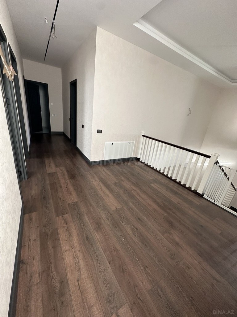 8 otaqlı həyət evi/bağ evi - Bakıxanov q. - 250 m² (16)