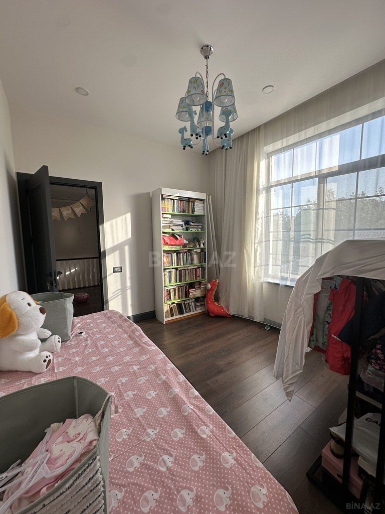 8 otaqlı həyət evi/bağ evi - Bakıxanov q. - 250 m² (13)
