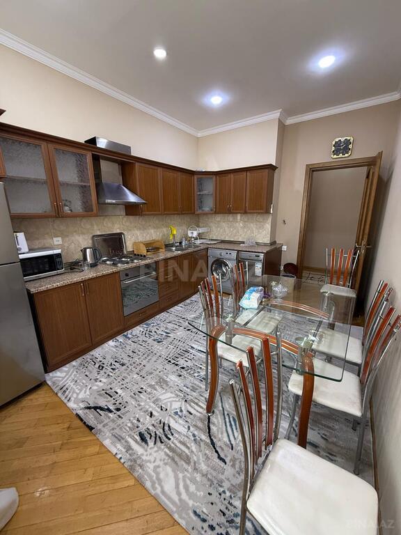 3-комн. новостройка - м. Сахил - 150 м² (11)