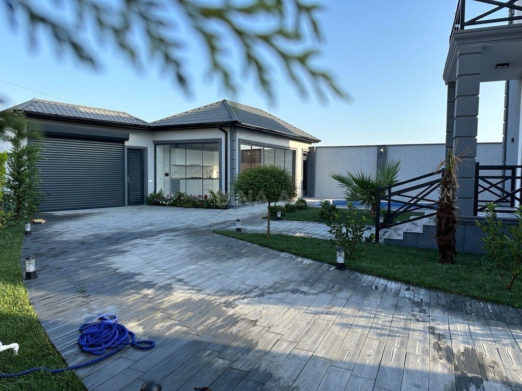 4 otaqlı həyət evi/bağ evi - Mərdəkan q. - 300 m² (16)