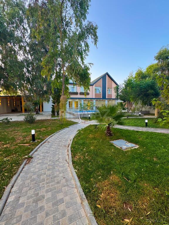5-комн. дом/дача - пос. Шувеляны - 273 м² (3)