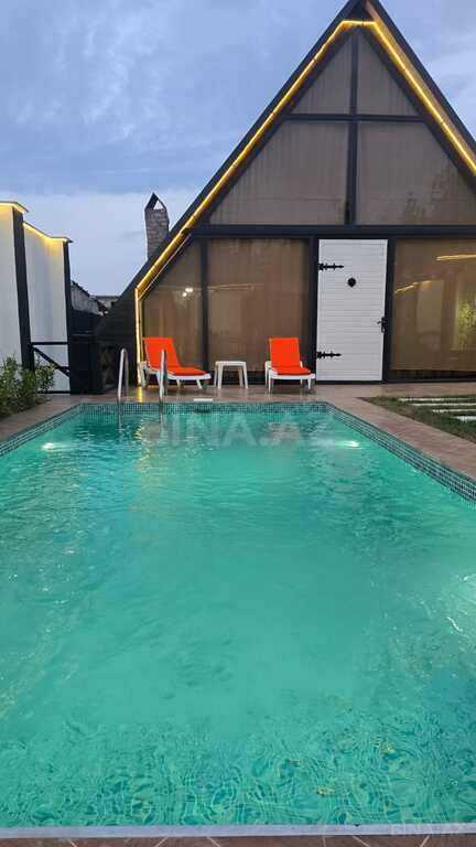 4 otaqlı həyət evi/bağ evi - Novxanı q. - 120 m² (1)