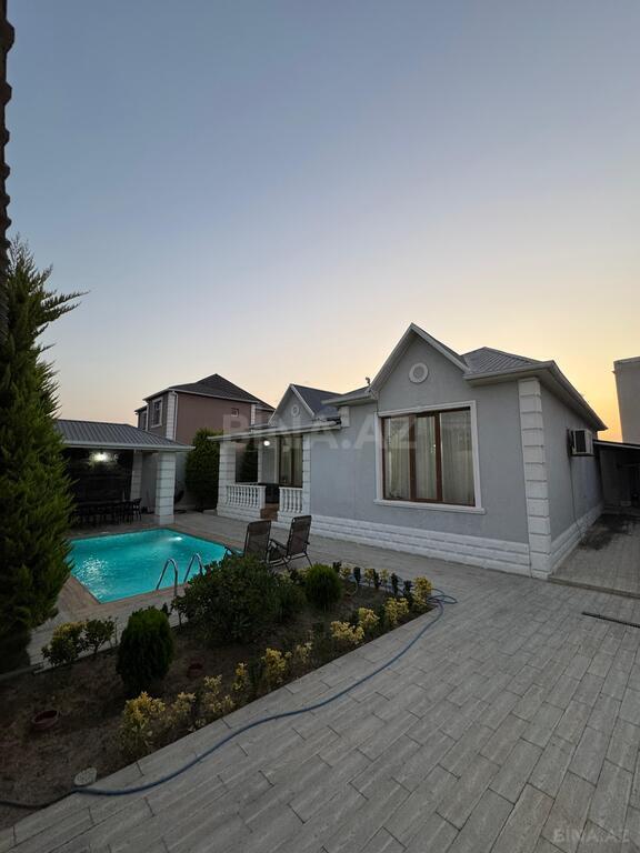 4 otaqlı həyət evi/bağ evi - Mərdəkan q. - 220 m² (4)