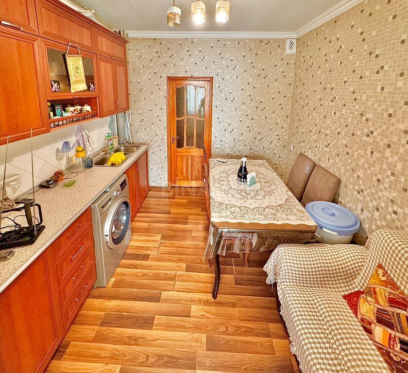 3-комн. вторичка - м. Кара Караев - 75 м² (11)
