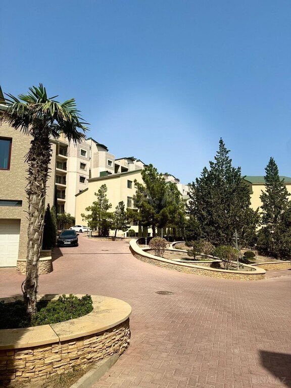 4 otaqlı həyət evi/bağ evi - Şıxov q. - 400 m² (1)