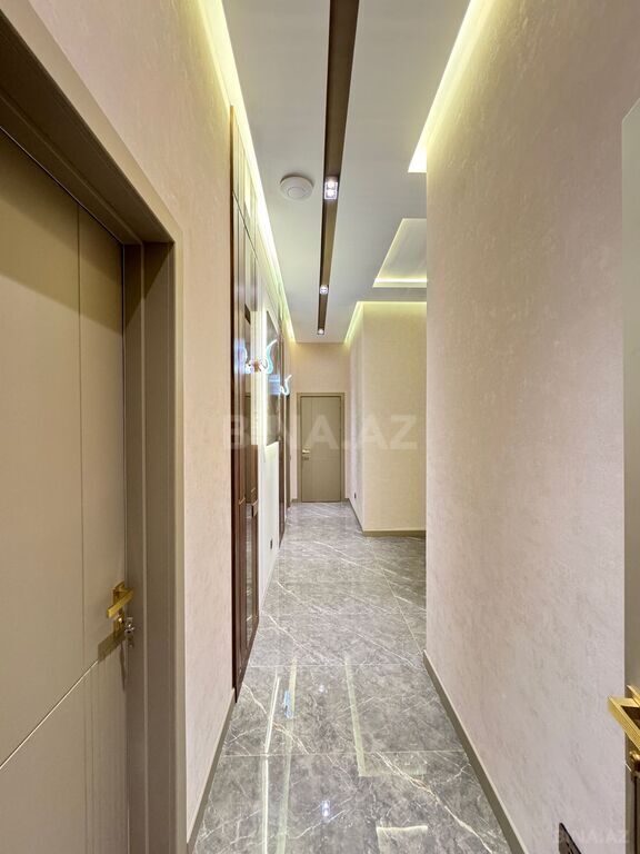 5 otaqlı həyət evi/bağ evi - Mərdəkan q. - 400 m² (15)