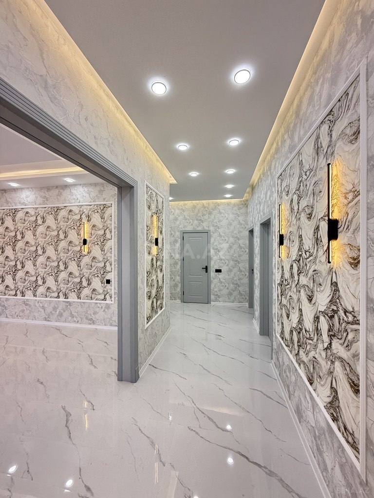 4 otaqlı həyət evi/bağ evi - Şüvəlan q. - 135 m² (9)
