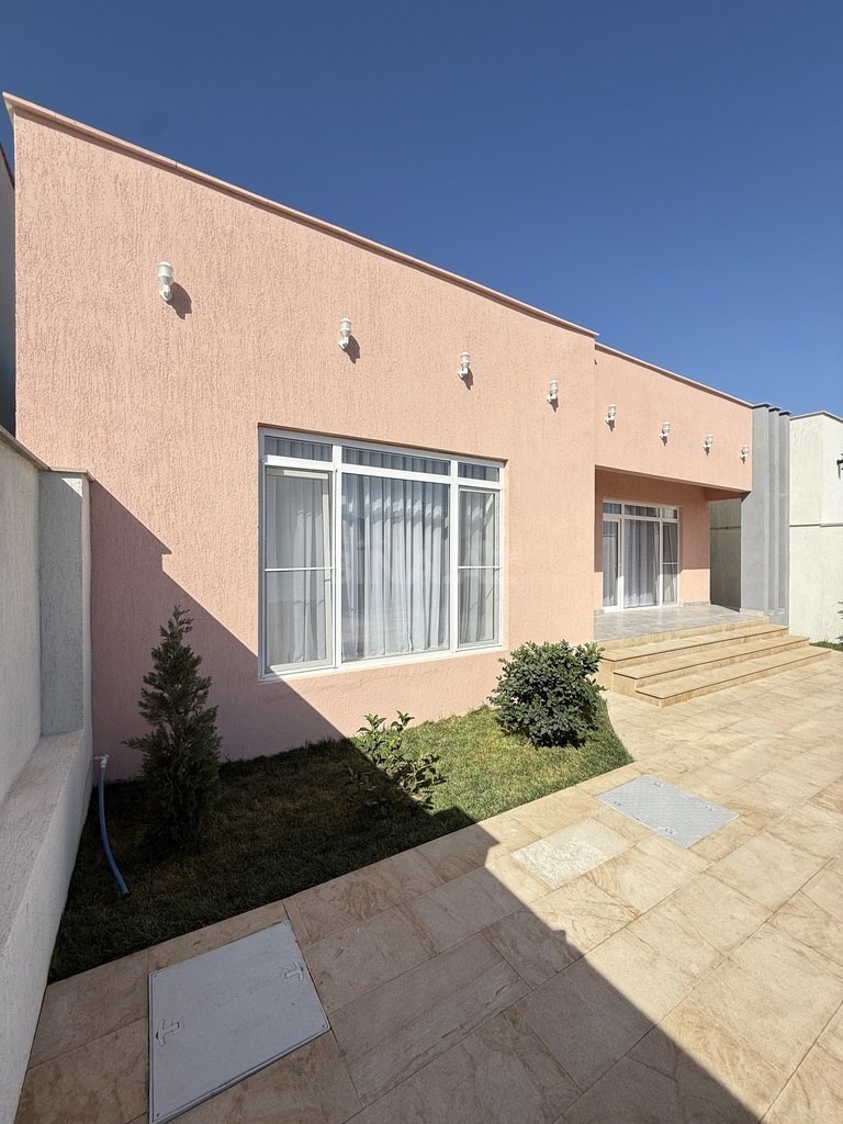 4 otaqlı həyət evi/bağ evi - Şüvəlan q. - 145 m² (6)