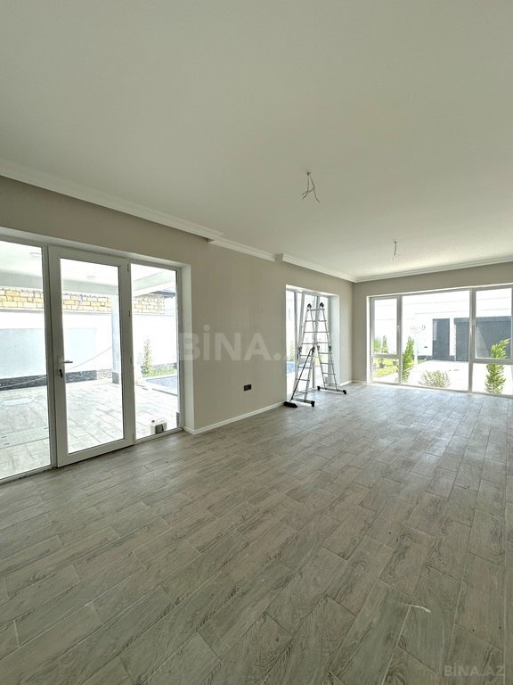 4 otaqlı həyət evi/bağ evi - Şüvəlan q. - 140 m² (3)