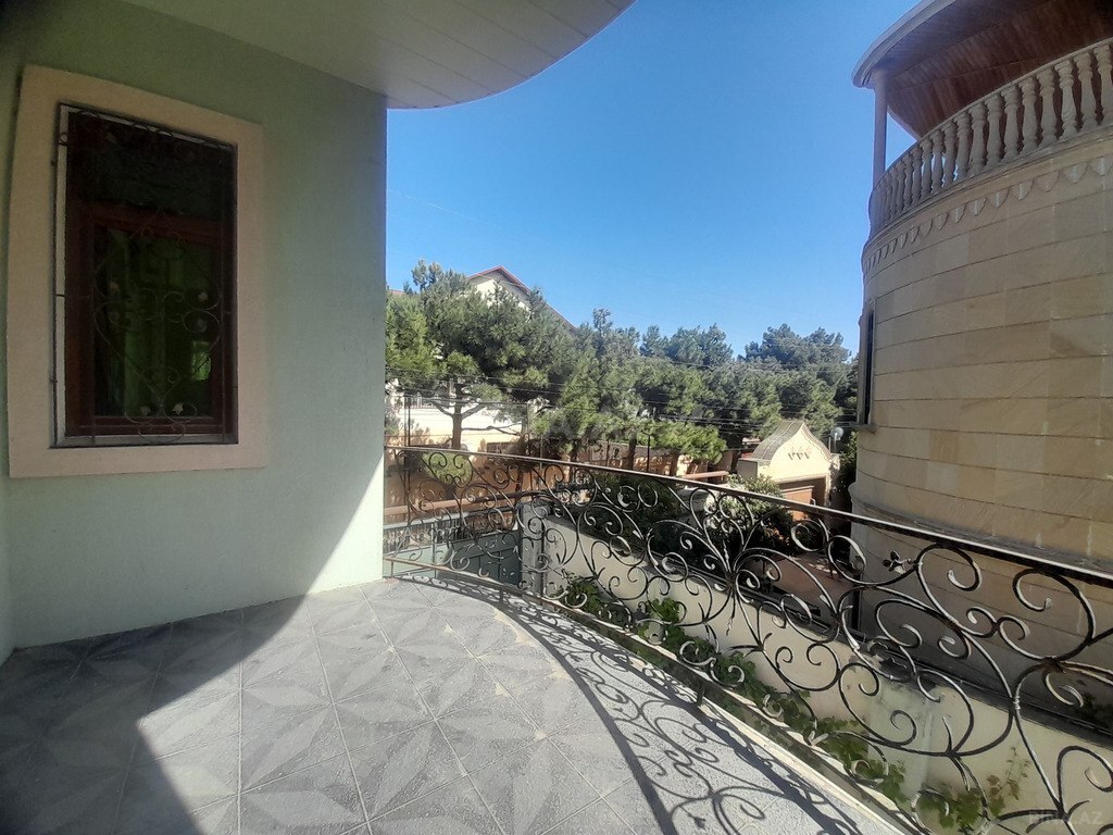 5 otaqlı həyət evi/bağ evi - Bakıxanov q. - 280 m² (5)