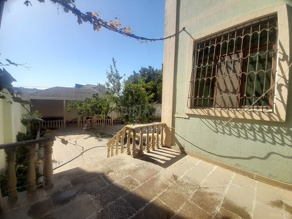 5 otaqlı həyət evi/bağ evi - Bakıxanov q. - 280 m² (6)