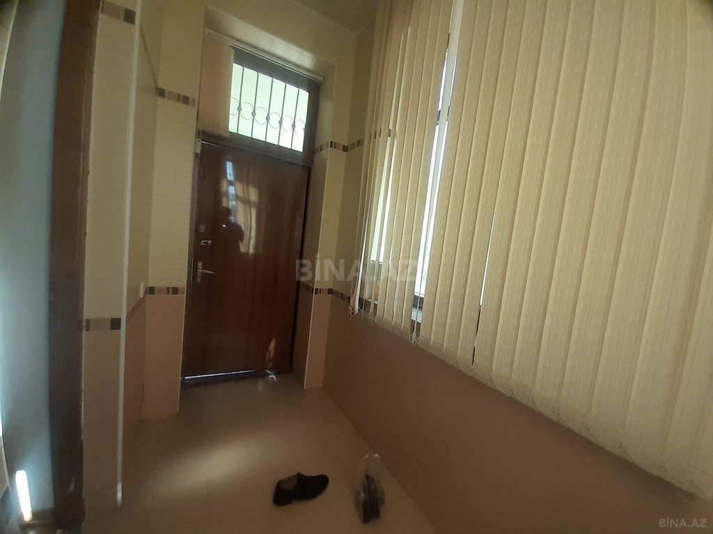 5 otaqlı həyət evi/bağ evi - Bakıxanov q. - 280 m² (18)